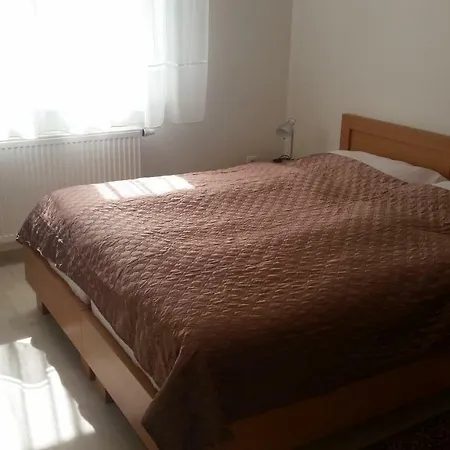 Rekreacny Dom Flora 度假居 Veľký Meder